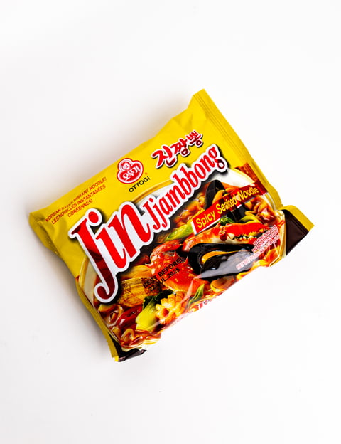 Lamen Coreano Jin Jjambbong Ottogi Frutos do Mar Picante Champong