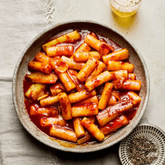 Combo Massa Tteokbokki Caseira: Pasta Gochujang Sempio 170g + Farinha de Arroz Glutinoso White Elephant 500g
