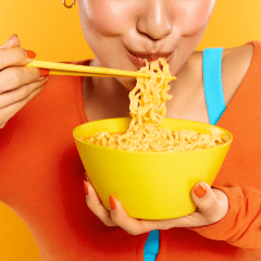 Kit de Lamen Coreano Otoki Cheesy Ramen Sabor Cheddar 111 gramas - 4 Pacotes