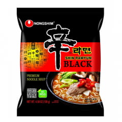 Lamen Coreano Shin Black Ramyun Picante Carne e Legumes - 130 gramas