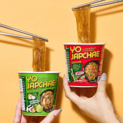 Macarrão Coreano de Batata Doce Vegetariano Sabor Original Molho Shoyu Yo Japchae Copo - 38 gramas