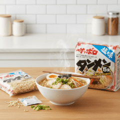 Kit Lamen Japonês Sapporo Sabor Sal Shio 83g - 5 Unidades Kit Lamen Japonês Sapporo Sabor Sal Shio 83g - 5 Unidades