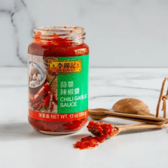 Molho de Pimenta e Alho Chili Garlic Sauce Lee Kum Kee - 368g