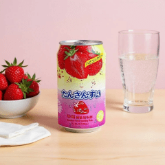Kit 6 Latas Agua com Gas Saborizada Importada de Taiwan - Morango e Uva Verde 330ml