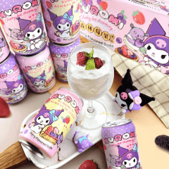 Refrigerante Gaseificado Adoçado Sabor Frutas Vermelhas Kuromi - 330mL