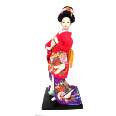 Boneca Japonesa Gueixa Artesanal com Kimono Colorido e Leque Arredondado