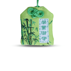 Omamori Amuleto Oriental - Verde com Bambu