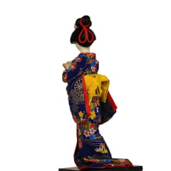 [ PEQUENOS DEFEITOS ] Boneca Japonesa Gueixa Artesanal com Kimono Azul  Flores e Leque Dourado
