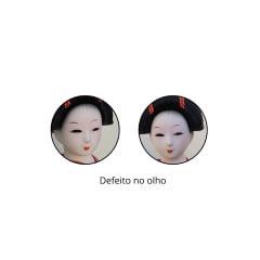 [ PEQUENOS DEFEITOS ] Boneca Japonesa Gueixa Artesanal com Kimono Verde e Sanshin - 30cm